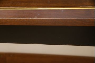 イギリスビンテージ　G-PLAN(ジープラン)　BBシリーズ　気品漂う大人の空間作りにおすすめのサイドボード(サイドキャビネット、戸棚、収納棚、ヴィンテージ、英国、北欧)(R-073970)