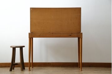 デンマークビンテージ　Illums Bolighus(イルムス ボリフス)　オーク材　老舗インテリアショップのシンプルなライティングビューロー(ワークデスク、簿記机、在宅用、在宅ワーク、北欧、ヴィンテージ)(R-073971)