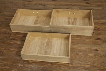 中古　高級品!!　国産　職人手作り　総栗材　内部桐材　浮造り仕上げが魅力のシックなライティングビューロー(座机、デスク、ワークデスク、簿記机、在宅用、在宅ワーク用)(R-073988)