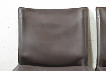 中古　Cassina(カッシーナ)　412　CAB(キャブ)　MARIO BELLINI(マリオベリーニ)　シンプルモダンな空間づくりに活躍するアームレスチェア2脚セット(ダイニングチェア、椅子、イス)(定価2脚で約52万8千円)(R-073991)