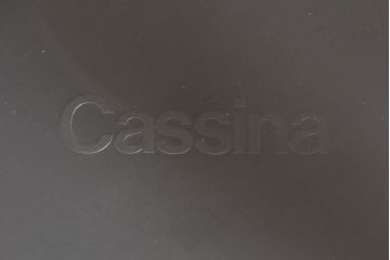 中古　Cassina(カッシーナ)　412　CAB(キャブ)　MARIO BELLINI(マリオベリーニ)　シンプルモダンな空間づくりに活躍するアームレスチェア2脚セット(ダイニングチェア、椅子、イス)(定価2脚で約52万8千円)(R-073991)