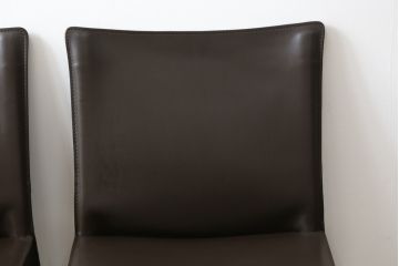 中古　Cassina(カッシーナ)　412　CAB(キャブ)　MARIO BELLINI(マリオベリーニ)　シンプルモダンな空間づくりに活躍するアームレスチェア2脚セット(ダイニングチェア、椅子、イス)(定価2脚で約52万8千円)(R-073992)