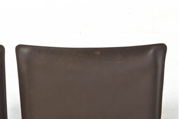 中古　Cassina(カッシーナ)　412　CAB(キャブ)　MARIO BELLINI(マリオベリーニ)　シンプルモダンな空間づくりに活躍するアームレスチェア2脚セット(ダイニングチェア、椅子、イス)(定価2脚で約52万8千円)(R-073993)