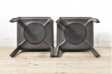中古　Cassina(カッシーナ)　412　CAB(キャブ)　MARIO BELLINI(マリオベリーニ)　シンプルモダンな空間づくりに活躍するアームレスチェア2脚セット(ダイニングチェア、椅子、イス)(定価2脚で約52万8千円)(R-073993)