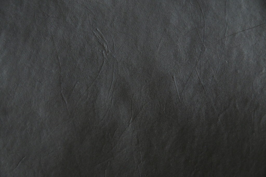 中古　Cassina(カッシーナ)　412　CAB　MARIO BELLINI(マリオベリーニ)　厚革製　背もたれのフィット感と抜群の座り心地が魅力!　シンプルモダンなアームレスチェア2脚　セット定価約52万8千円相当　(R-073993)