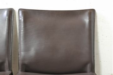 中古　Cassina(カッシーナ)　412　CAB(キャブ)　MARIO BELLINI(マリオベリーニ)　シンプルモダンな空間づくりに活躍するアームレスチェア2脚セット(ダイニングチェア、椅子、イス)(定価2脚で約52万8千円)(R-073994)