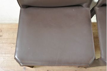中古　Cassina(カッシーナ)　412　CAB(キャブ)　MARIO BELLINI(マリオベリーニ)　シンプルモダンな空間づくりに活躍するアームレスチェア2脚セット(ダイニングチェア、椅子、イス)(定価2脚で約52万8千円)(R-073994)
