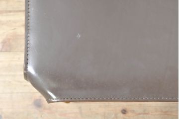 中古　Cassina(カッシーナ)　412　CAB(キャブ)　MARIO BELLINI(マリオベリーニ)　シンプルモダンな空間づくりに活躍するアームレスチェア2脚セット(ダイニングチェア、椅子、イス)(定価2脚で約52万8千円)(R-073994)