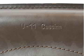 中古　Cassina(カッシーナ)　412　CAB(キャブ)　MARIO BELLINI(マリオベリーニ)　シンプルモダンな空間づくりに活躍するアームレスチェア2脚セット(ダイニングチェア、椅子、イス)(定価2脚で約52万8千円)(R-073994)