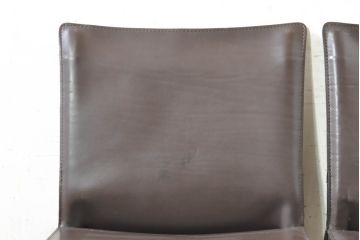 中古　Cassina(カッシーナ)　412　CAB(キャブ)　MARIO BELLINI(マリオベリーニ)　シンプルモダンな空間づくりに活躍するアームレスチェア2脚セット(ダイニングチェア、椅子、イス)(定価2脚で約52万8千円)(R-073995)
