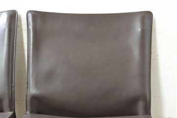 中古　Cassina(カッシーナ)　412　CAB(キャブ)　MARIO BELLINI(マリオベリーニ)　シンプルモダンな空間づくりに活躍するアームレスチェア2脚セット(ダイニングチェア、椅子、イス)(定価2脚で約52万8千円)(R-073996)