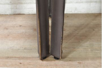 中古　Cassina(カッシーナ)　412　CAB(キャブ)　MARIO BELLINI(マリオベリーニ)　シンプルモダンな空間づくりに活躍するアームレスチェア2脚セット(ダイニングチェア、椅子、イス)(定価2脚で約52万8千円)(R-073996)