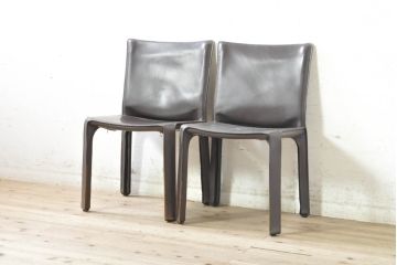 中古　Cassina(カッシーナ)　412　CAB(キャブ)　MARIO BELLINI(マリオベリーニ)　シンプルモダンな空間づくりに活躍するアームレスチェア2脚セット(ダイニングチェア、椅子、イス)(定価2脚で約52万8千円)(R-073997)