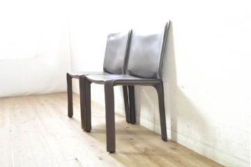 中古　Cassina(カッシーナ)　412　CAB(キャブ)　MARIO BELLINI(マリオベリーニ)　シンプルモダンな空間づくりに活躍するアームレスチェア2脚セット(ダイニングチェア、椅子、イス)(定価2脚で約52万8千円)(R-073997)