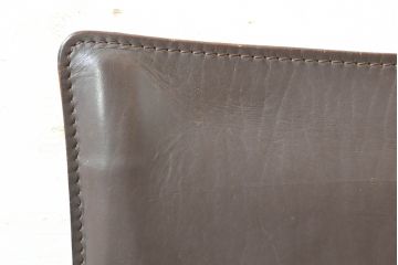 中古　Cassina(カッシーナ)　412　CAB(キャブ)　MARIO BELLINI(マリオベリーニ)　シンプルモダンな空間づくりに活躍するアームレスチェア2脚セット(ダイニングチェア、椅子、イス)(定価2脚で約52万8千円)(R-073997)