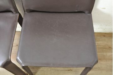 中古　Cassina(カッシーナ)　412　CAB(キャブ)　MARIO BELLINI(マリオベリーニ)　シンプルモダンな空間づくりに活躍するアームレスチェア2脚セット(ダイニングチェア、椅子、イス)(定価2脚で約52万8千円)(R-073997)
