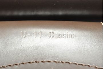 中古　Cassina(カッシーナ)　412　CAB(キャブ)　MARIO BELLINI(マリオベリーニ)　シンプルモダンな空間づくりに活躍するアームレスチェア2脚セット(ダイニングチェア、椅子、イス)(定価2脚で約52万8千円)(R-073997)