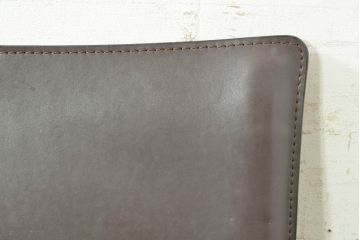 中古　Cassina(カッシーナ)　412　CAB(キャブ)　MARIO BELLINI(マリオベリーニ)　シンプルモダンな空間づくりに活躍するアームレスチェア2脚セット(ダイニングチェア、椅子、イス)(定価2脚で約52万8千円)(R-073998)