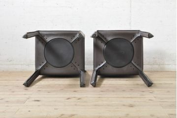 中古　Cassina(カッシーナ)　412　CAB(キャブ)　MARIO BELLINI(マリオベリーニ)　シンプルモダンな空間づくりに活躍するアームレスチェア2脚セット(ダイニングチェア、椅子、イス)(定価2脚で約52万8千円)(R-073998)