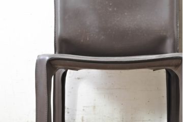 中古　Cassina(カッシーナ)　412　CAB(キャブ)　MARIO BELLINI(マリオベリーニ)　シンプルモダンな空間づくりに活躍するアームレスチェア2脚セット(ダイニングチェア、椅子、イス、バラ売り可能)(定価2脚で約52万8千円)(R-074000)