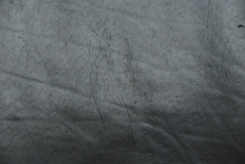 中古　Cassina(カッシーナ)　412　CAB　MARIO BELLINI(マリオベリーニ)　厚革製　背もたれのフィット感と抜群の座り心地が魅力!　シンプルモダンなアームレスチェア2脚　セット定価約52万8千円　(R-074001)