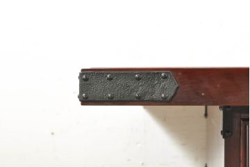 中古　美品　遠野民芸家具　美しい木目が魅力的な漆塗りの囲炉裏テーブル(長火鉢、木製火鉢、ダイニングテーブル、食卓、4人掛け)(定価約80万円)(R-074003)