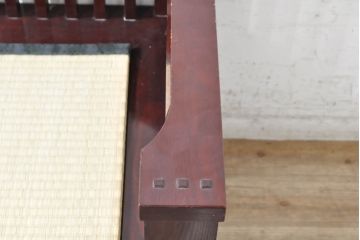 中古　遠野民芸家具　並べても分割しても使えるデザインが嬉しい畳ベンチ(長椅子、木製ベンチ、アームチェア、3人掛け)(R-074004)