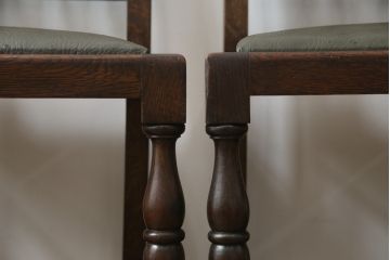 イギリスアンティーク　オーク材　どこか懐かしい雰囲気漂うダイニングチェア4脚セット(椅子、イス、英国)(R-074016)