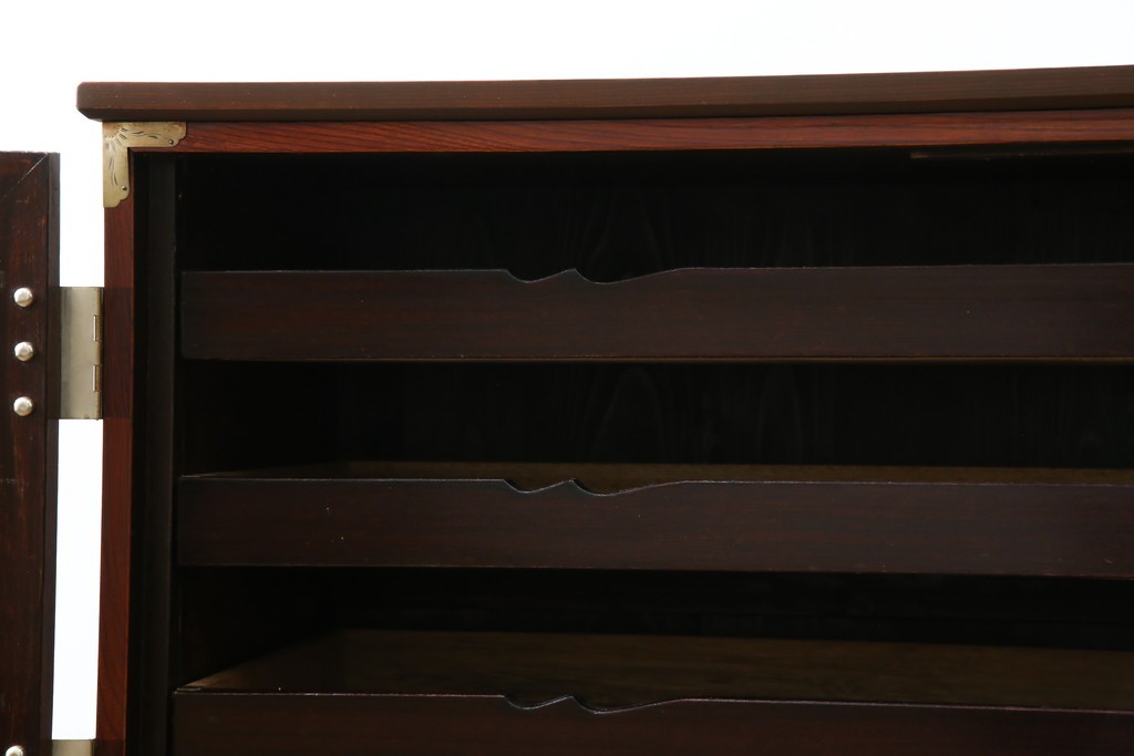 和製ヴィンテージ　美品!!　前面欅(ケヤキ)材　漆塗り　艶のある木の色味と美しい杢目が魅力的なローボード　(R-074018)