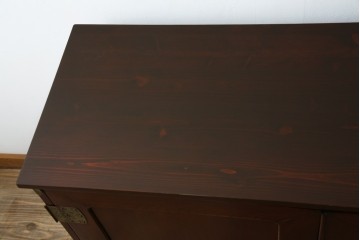 和製ヴィンテージ　美品!!　前面欅(ケヤキ)材　漆塗り　艶のある木の色味と美しい杢目が魅力的なローボード　(R-074018)