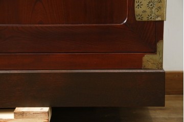 和製ヴィンテージ　美品!!　前面欅(ケヤキ)材　漆塗り　艶のある木の色味と美しい杢目が魅力的なローボード　(R-074018)