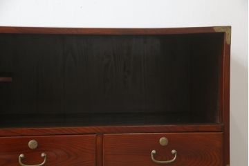 和製ビンテージ　美品!!　脚付きリメイク　前面欅(ケヤキ)材　漆塗り　艶のある木の色味と美しい杢目が魅力的なローボード(収納箪笥、和タンス、引き出し、戸棚、収納棚、ヴィンテージ)(R-074019)