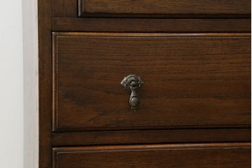 イギリスアンティーク　Lloyd's Antiques(ロイズ・アンティークス)取り扱い　趣のある佇まいが魅力的なオーク材の幅狭ライティングビューロー(ワークデスク、簿記机、在宅用、在宅ワーク用、英国)(R-074023)