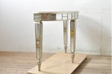 中古　美品　アメリカ最高級ブランド　センチュリー(CENTURY)　煌びやかなデザインで空間を華やかに彩るコンソールテーブル(サイドテーブル、花台、飾り台)(R-074024)