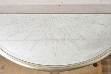 中古　美品　アメリカ最高級ブランド　センチュリー(CENTURY)　煌びやかなデザインで空間を華やかに彩るコンソールテーブル(サイドテーブル、花台、飾り台)(R-074024)