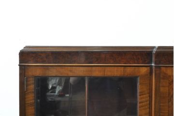 イギリスアンティーク　Lloyd's Antiques(ロイズ・アンティークス)取り扱い　名門　WARING&GILLOW(ワーリングアンドギロー)社製　マホガニー材　クラシカルな雰囲気溢れるサイドボード(キャビネット、飾り棚、収納棚、戸棚、英国)(R-074025)