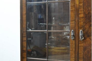 イギリスアンティーク　Lloyd's Antiques(ロイズ・アンティークス)取り扱い　名門　WARING&GILLOW(ワーリングアンドギロー)社製　マホガニー材　クラシカルな雰囲気溢れるサイドボード(キャビネット、飾り棚、収納棚、戸棚、英国)(R-074025)