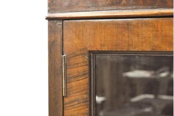 イギリスアンティーク　Lloyd's Antiques(ロイズ・アンティークス)取り扱い　名門　WARING&GILLOW(ワーリングアンドギロー)社製　マホガニー材　クラシカルな雰囲気溢れるサイドボード(キャビネット、飾り棚、収納棚、戸棚、英国)(R-074025)