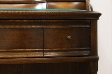 中古　松永工房　アンジュ　クラシカルな雰囲気漂うドレッサーとチェアのセット(化粧台、鏡台、ミラー、イス、椅子)(R-074028)