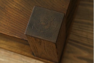 和製アンティーク　総欅(ケヤキ)材　シンプルなデザインで取り入れやすい置き床　(R-074032)