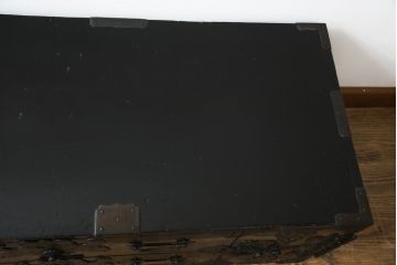 和製アンティーク　美品　上手物　人気の角手引き手の庄内箪笥ローボード(テレビ台、テレビボード、時代箪笥、整理タンス、収納たんす、ローチェスト、引き出し)(R-074035)