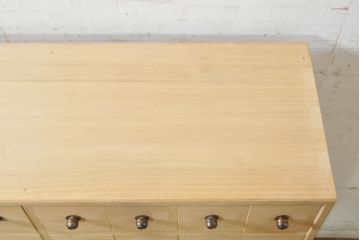 和製ビンテージ　国産　職人手造り　引き出し56杯!　小物整理に活躍してくれる上品な総桐薬箪笥(小物収納、総桐箪笥、総桐たんす、整理箪笥、チェスト、ヴィンテージ)(R-074036)