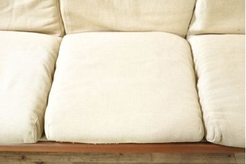 デンマークビンテージ　レア!!　komfort　チーク材　ナチュラルテイストのお部屋におすすめの3人掛けソファ(3P、三人掛け、3シーター、トリプルソファ、アームソファ、北欧、ヴィンテージ)(R-074046)