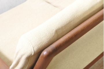 デンマークビンテージ　レア!!　komfort　チーク材　ナチュラルテイストのお部屋におすすめの3人掛けソファ(3P、三人掛け、3シーター、トリプルソファ、アームソファ、北欧、ヴィンテージ)(R-074046)