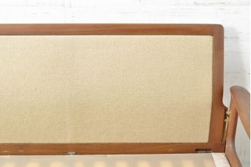 デンマークビンテージ　レア!!　komfort　チーク材　ナチュラルテイストのお部屋におすすめの3人掛けソファ(3P、三人掛け、3シーター、トリプルソファ、アームソファ、北欧、ヴィンテージ)(R-074046)