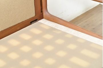 デンマークビンテージ　レア!!　komfort　チーク材　ナチュラルテイストのお部屋におすすめの3人掛けソファ(3P、三人掛け、3シーター、トリプルソファ、アームソファ、北欧、ヴィンテージ)(R-074046)