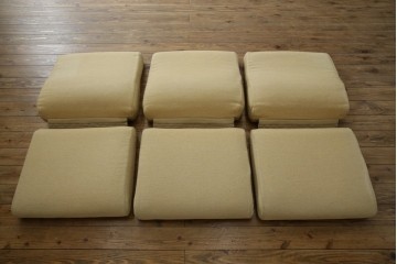 デンマークビンテージ　レア!!　komfort　チーク材　ナチュラルテイストのお部屋におすすめの3人掛けソファ　(R-074046)