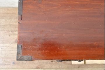 和製アンティーク　前面栗材　桜丸金具　使い込まれた風合いが味わい深い米沢箪笥ローボード(和たんす、時代箪笥、収納タンス、衣装箪笥、テレビ台、テレビボード、ローチェスト、引き出し)(R-074051)
