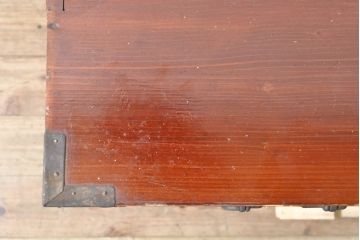 和製アンティーク　前面栗材　桜丸金具　使い込まれた風合いが味わい深い米沢箪笥ローボード(和たんす、時代箪笥、収納タンス、衣装箪笥、テレビ台、テレビボード、ローチェスト、引き出し)(R-074051)
