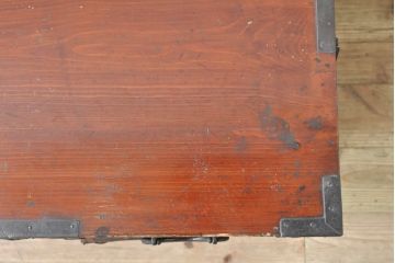 和製アンティーク　前面栗材　桜丸金具　使い込まれた風合いが味わい深い米沢箪笥ローボード(和たんす、時代箪笥、収納タンス、テレビ台、テレビボード、ローチェスト、引き出し)(R-074052)